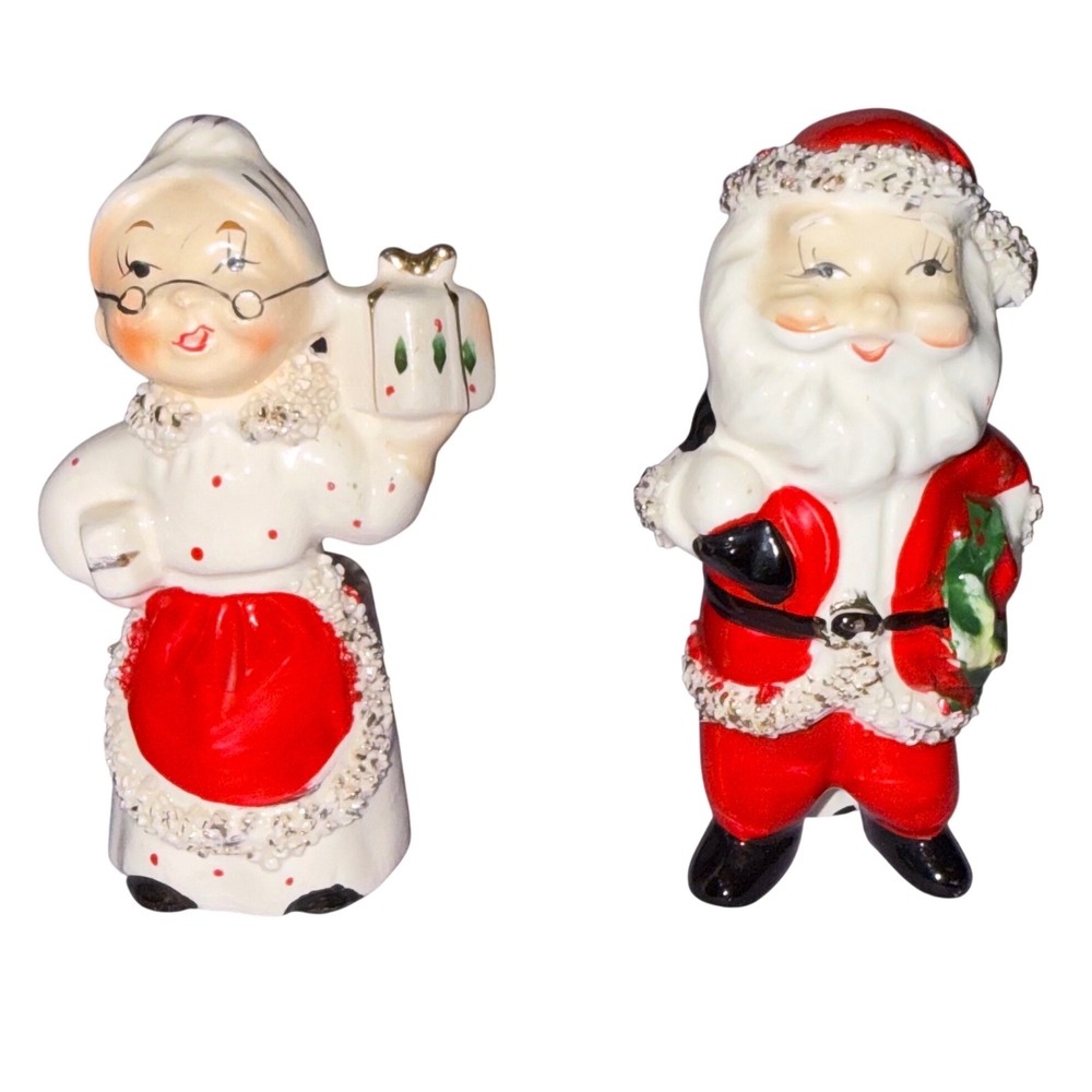 Vintage Commodore Japan Santa and Mrs Claus Spaghetti Trim Candle Holder Set